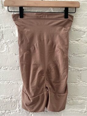 SPANX High Power Shorty Shapewear Shorts Size XL Beige Tan New NWT